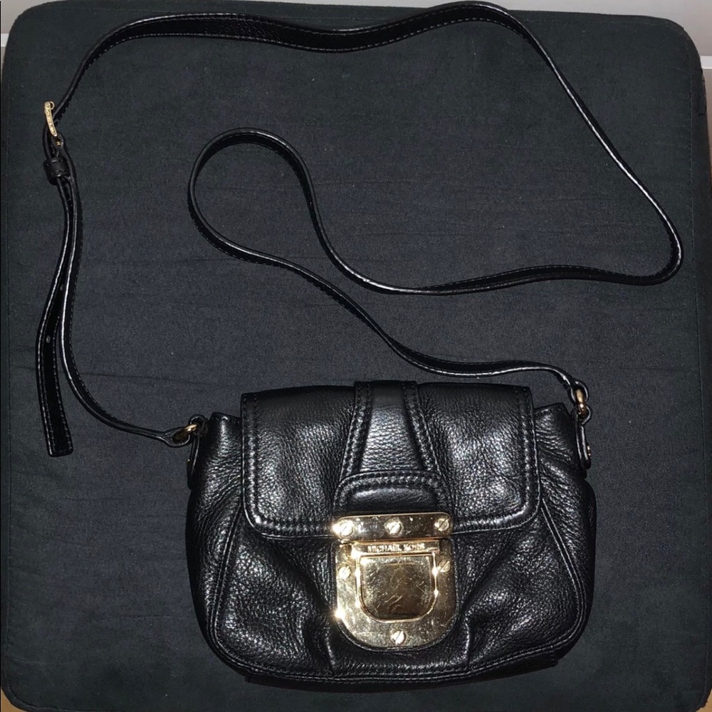 Michael Kors Charlton Crossbody Bag Mini